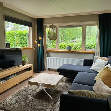 Holiday home Sfeervol De Dassenburcht